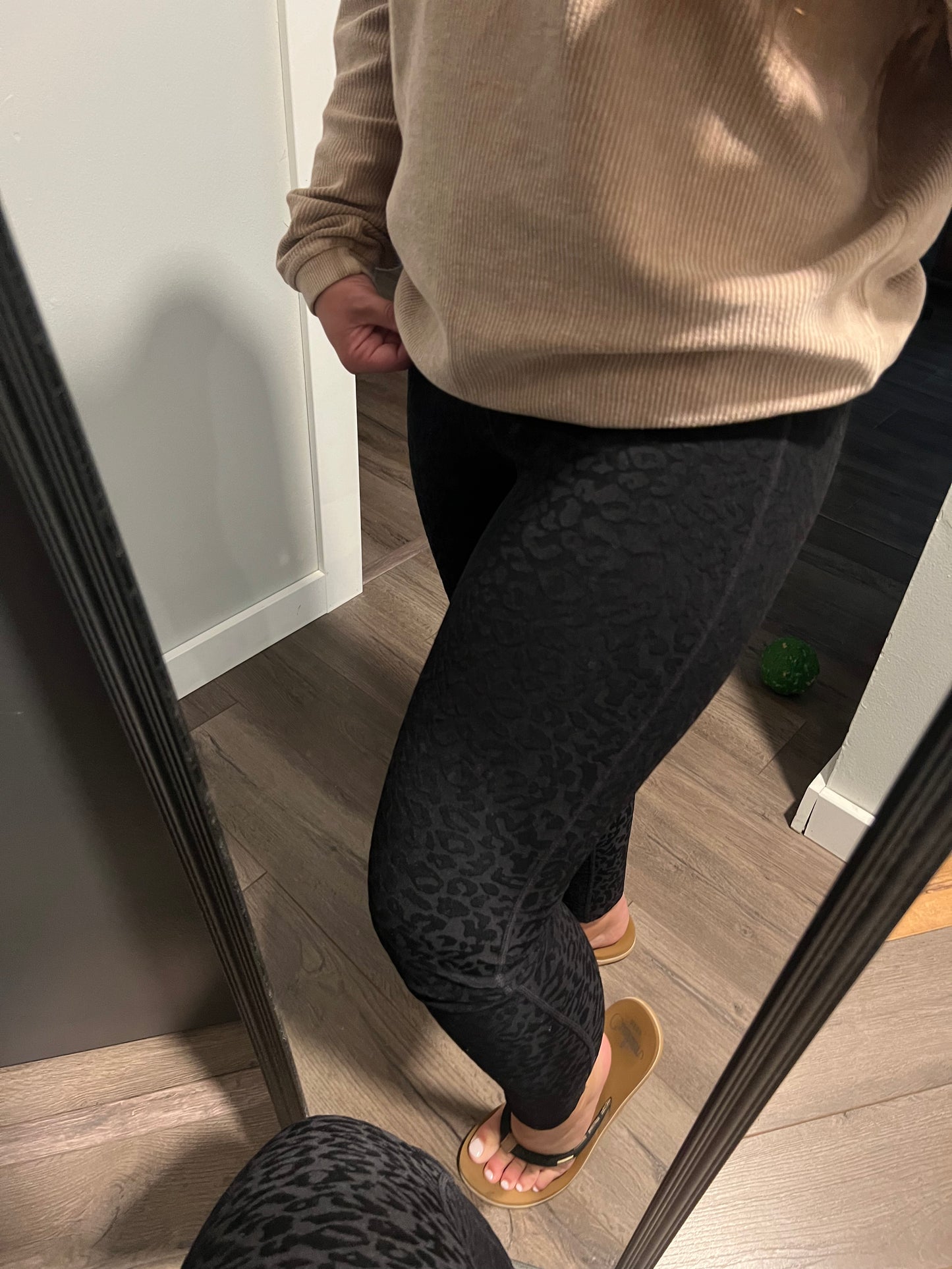 Textured Leopard Leggings